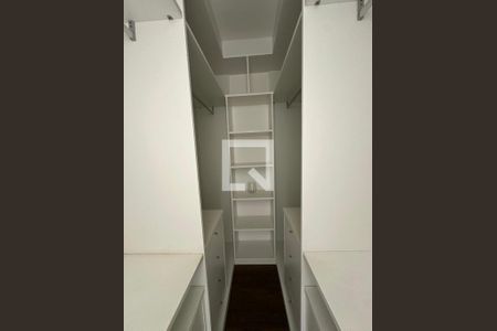 Cozinha de casa para alugar com 3 quartos, 290m² em Residencial San Diego (Paysage Serein), Cotia