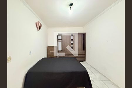 Quarto de casa para alugar com 1 quarto, 75m² em Cidade Domitila, São Paulo