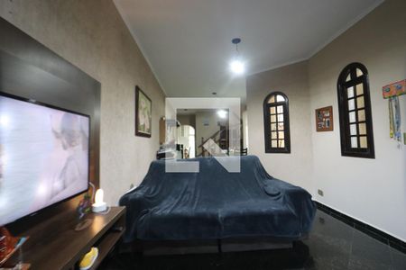 Sala de casa à venda com 3 quartos, 125m² em Jardim Iva, São Paulo