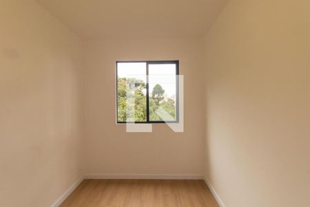 Quarto 2 de apartamento para alugar com 2 quartos, 52m² em Xaxim, Curitiba