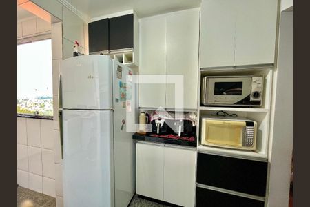 Apartamento à venda com 2 quartos, 158m² em Pirajá, Belo Horizonte