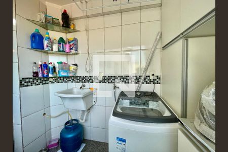 Apartamento à venda com 2 quartos, 158m² em Pirajá, Belo Horizonte