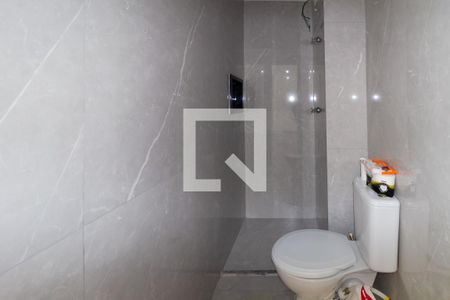 Banheiro de apartamento à venda com 1 quarto, 32m² em Quinta da Paineira, São Paulo