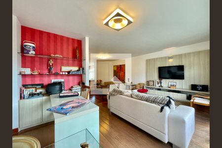 Apartamento à venda com 4 quartos, 198m² em Serra, Belo Horizonte