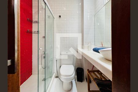 Banheiro da Suíte de apartamento para alugar com 1 quarto, 42m² em Copacabana, Rio de Janeiro