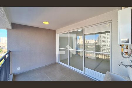 Varanda e área de serviço de apartamento para alugar com 2 quartos, 53m² em Barra Funda, São Paulo