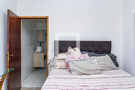 Casa à venda com 4 quartos, 300m² em Jardim Nove de Julho, São Paulo