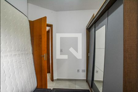 Quarto 2 de apartamento para alugar com 2 quartos, 80m² em Parque das Nações, Santo André