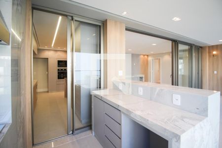 Varanda de apartamento para alugar com 3 quartos, 150m² em Indianópolis, São Paulo