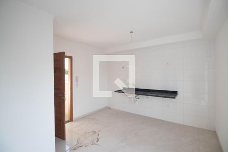 Sala / Cozinha  de apartamento para alugar com 2 quartos, 39m² em Vila Paiva, São Paulo