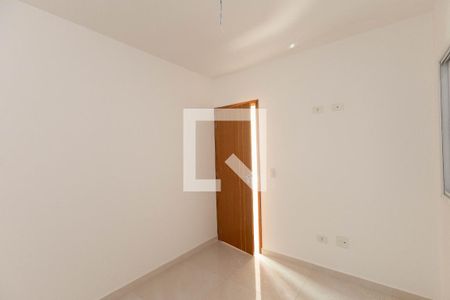 Quarto 2 de apartamento para alugar com 2 quartos, 39m² em Vila Paiva, São Paulo