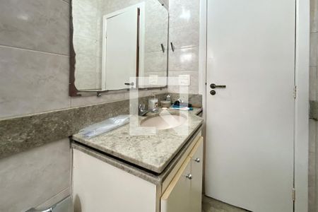 Banheiro da Suíte de apartamento para alugar com 4 quartos, 109m² em São Pedro, Belo Horizonte