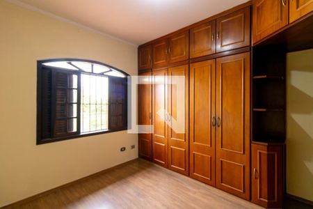 Suíte de casa para alugar com 3 quartos, 210m² em Jardim Rosa de Franca, Guarulhos