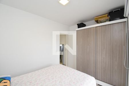 Quarto de apartamento à venda com 1 quarto, 29m² em Cajuru, Curitiba