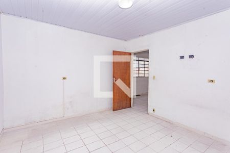 Quarto 1 de casa para alugar com 1 quarto, 100m² em Vila Liviero, São Paulo