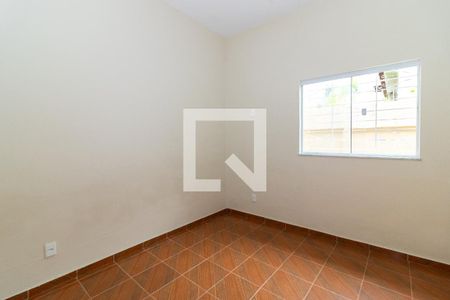 Quarto 1 de casa para alugar com 2 quartos, 70m² em Bangu, Rio de Janeiro