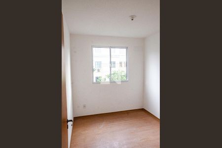 Apartamento à venda com 2 quartos, 43m² em Inhoaíba, Rio de Janeiro