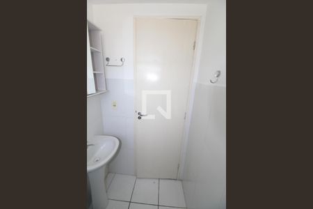 Banheiro de apartamento para alugar com 2 quartos, 48m² em Chácara dos Eucaliptos, São José dos Campos