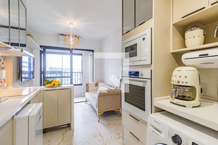Sala/Cozinha de apartamento para alugar com 1 quarto, 30m² em Vila Cordeiro, São Paulo