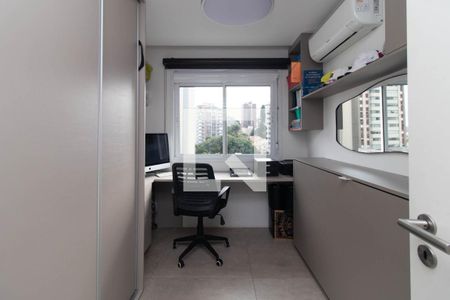 Quarto 1 de apartamento para alugar com 2 quartos, 70m² em Jardim Botânico, Porto Alegre