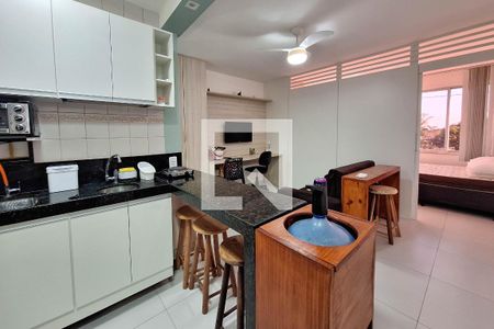 Sala de apartamento para alugar com 1 quarto, 50m² em Itaipu, Niterói