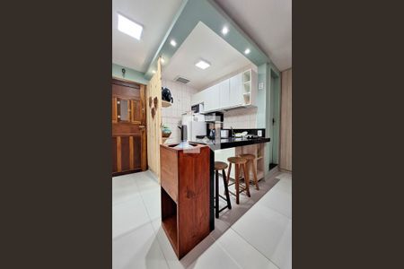Cozinha de apartamento para alugar com 1 quarto, 50m² em Itaipu, Niterói