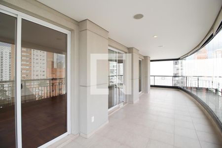 Varanda da Sala de apartamento para alugar com 3 quartos, 250m² em Moema, São Paulo