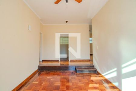 Casa para alugar com 3 quartos, 198m² em Vila Ipiranga, Porto Alegre