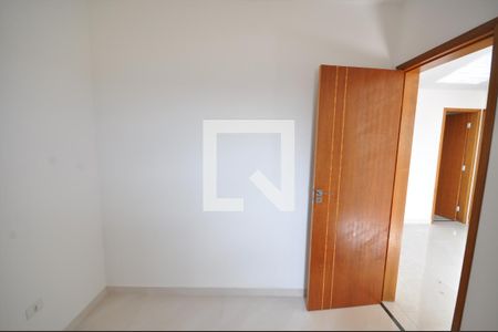 Quarto 2 de apartamento para alugar com 2 quartos, 37m² em Vila Paiva, São Paulo