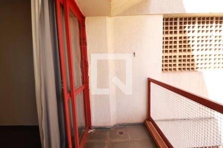 Varanda  de apartamento para alugar com 1 quarto, 51m² em Jardim Macedo, Ribeirão Preto