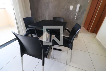 Sala de apartamento para alugar com 2 quartos, 64m² em Gávea, Uberlândia