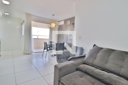 Sala de apartamento para alugar com 2 quartos, 64m² em Gávea, Uberlândia