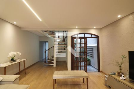 Sala  de casa à venda com 3 quartos, 242m² em Jardim Palermo, São Bernardo do Campo