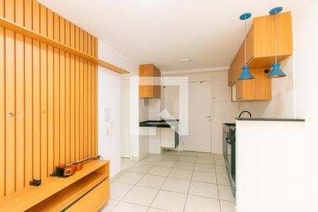 Sala de apartamento para alugar com 2 quartos, 40m² em Vila Ema, São Paulo