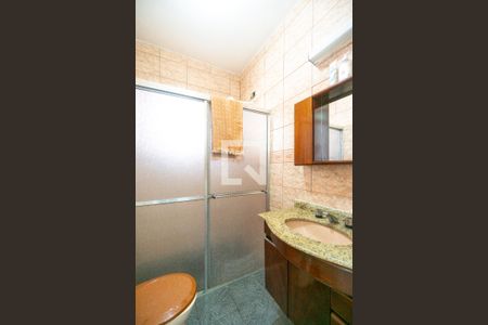 Banheiro de casa para alugar com 3 quartos, 225m² em Cidade Mãe do Céu, São Paulo