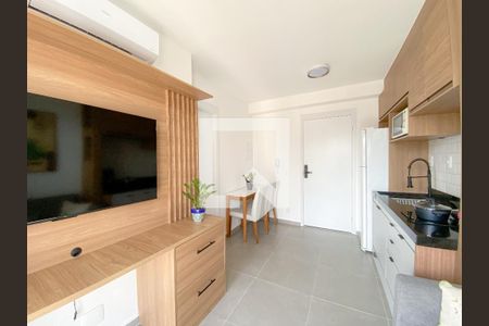 Sala/cozinha de apartamento para alugar com 1 quarto, 28m² em Perdizes, São Paulo