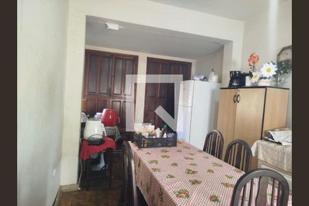 Casa à venda com 4 quartos, 156m² em Parque São Quirino, Campinas