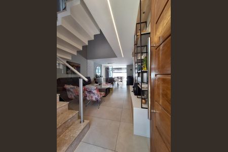 Casa de Condomínio à venda com 3 quartos, 250m² em Residencial Real Park Sumaré, Sumaré