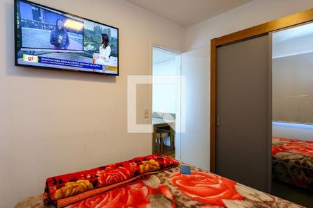 Quarto 1 de apartamento para alugar com 2 quartos, 37m² em Parque Ipê, São Paulo