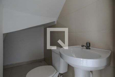 Lavabo de casa para alugar com 2 quartos, 80m² em Jardim Nathalie, Mogi das Cruzes