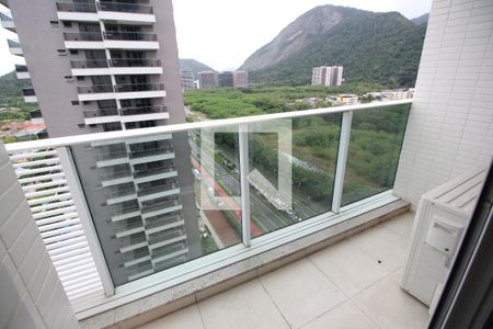 Sala - Varanda de apartamento para alugar com 2 quartos, 80m² em Barra Olímpica, Rio de Janeiro