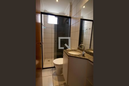 Banheiro de apartamento para alugar com 2 quartos, 54m² em Conjunto 20, Brasília