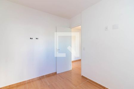 Quarto 1 de apartamento para alugar com 2 quartos, 41m² em Vila Guaca, São Paulo