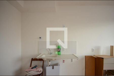 Cozinha de kitnet/studio para alugar com 1 quarto, 17m² em Vila Jaguara, São Paulo