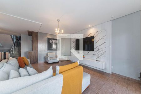 Casa para alugar com 3 quartos, 298m² em Parque Monte Alegre, Taboão da Serra