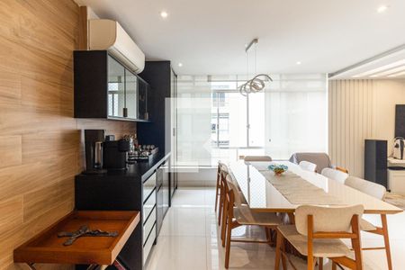 Sala de apartamento para alugar com 3 quartos, 158m² em Santa Cecilia, São Paulo