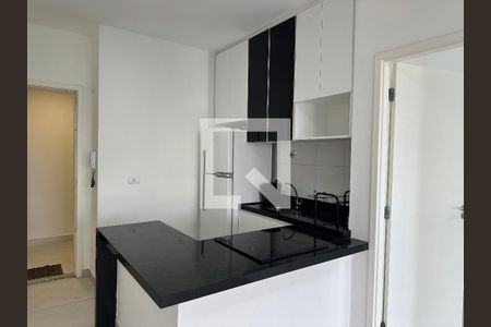 Sala/Cozinha de apartamento para alugar com 1 quarto, 40m² em Tamboré, Barueri