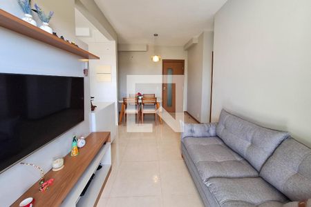 Sala de apartamento à venda com 2 quartos, 63m² em Largo da Batalha, Niterói
