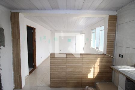 Sala / Cozinha de casa para alugar com 2 quartos, 80m² em Parque Savoi City, São Paulo