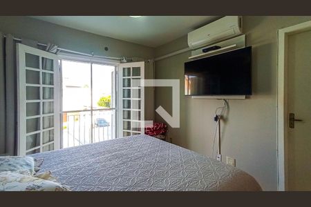 Suite de casa de condomínio à venda com 3 quartos, 161m² em Guarujá, Porto Alegre